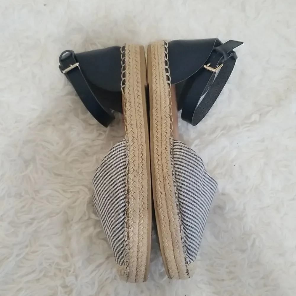 Old Navy Blue  & White Strip Espadrilles Sz 9